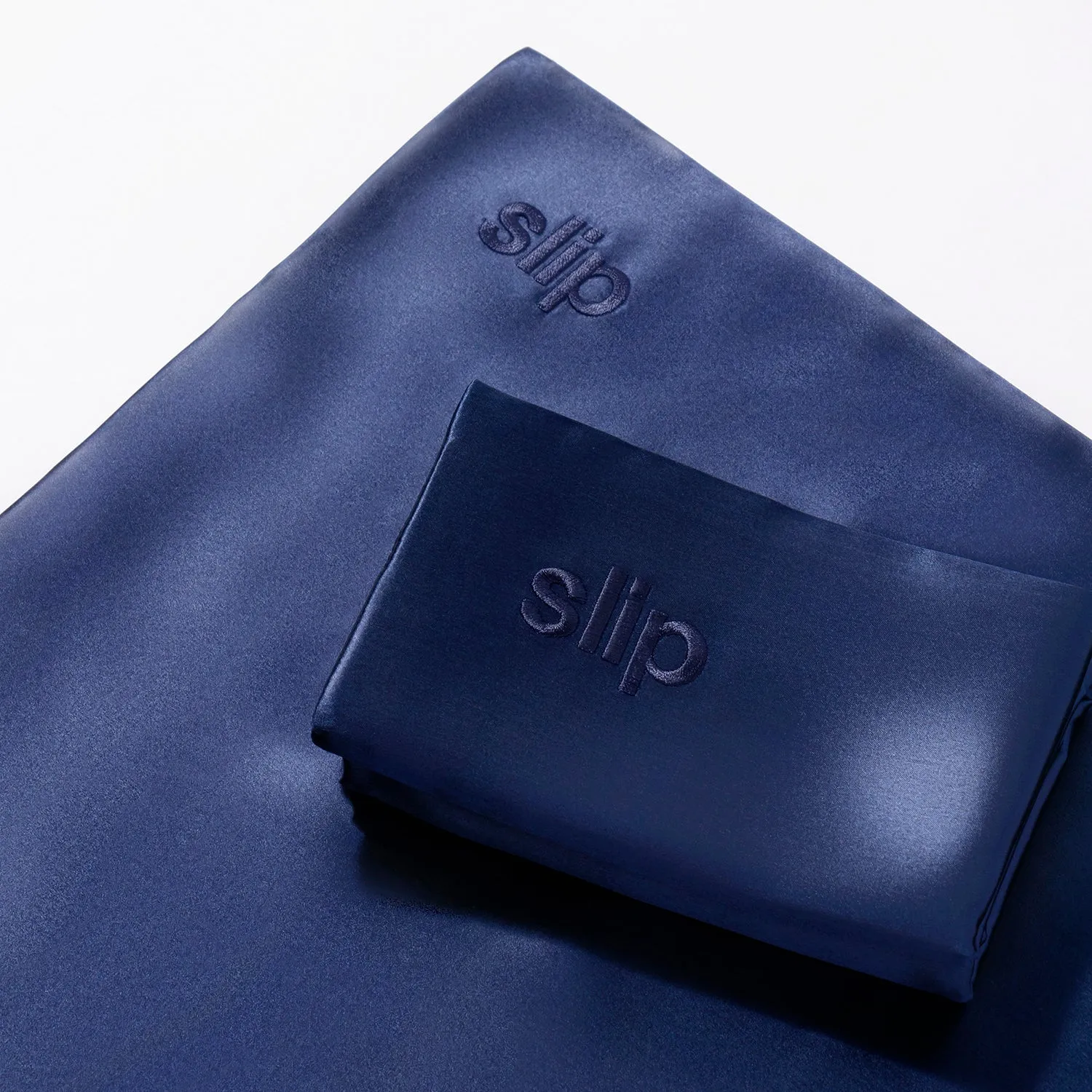 slip | silk pillowcase | navy