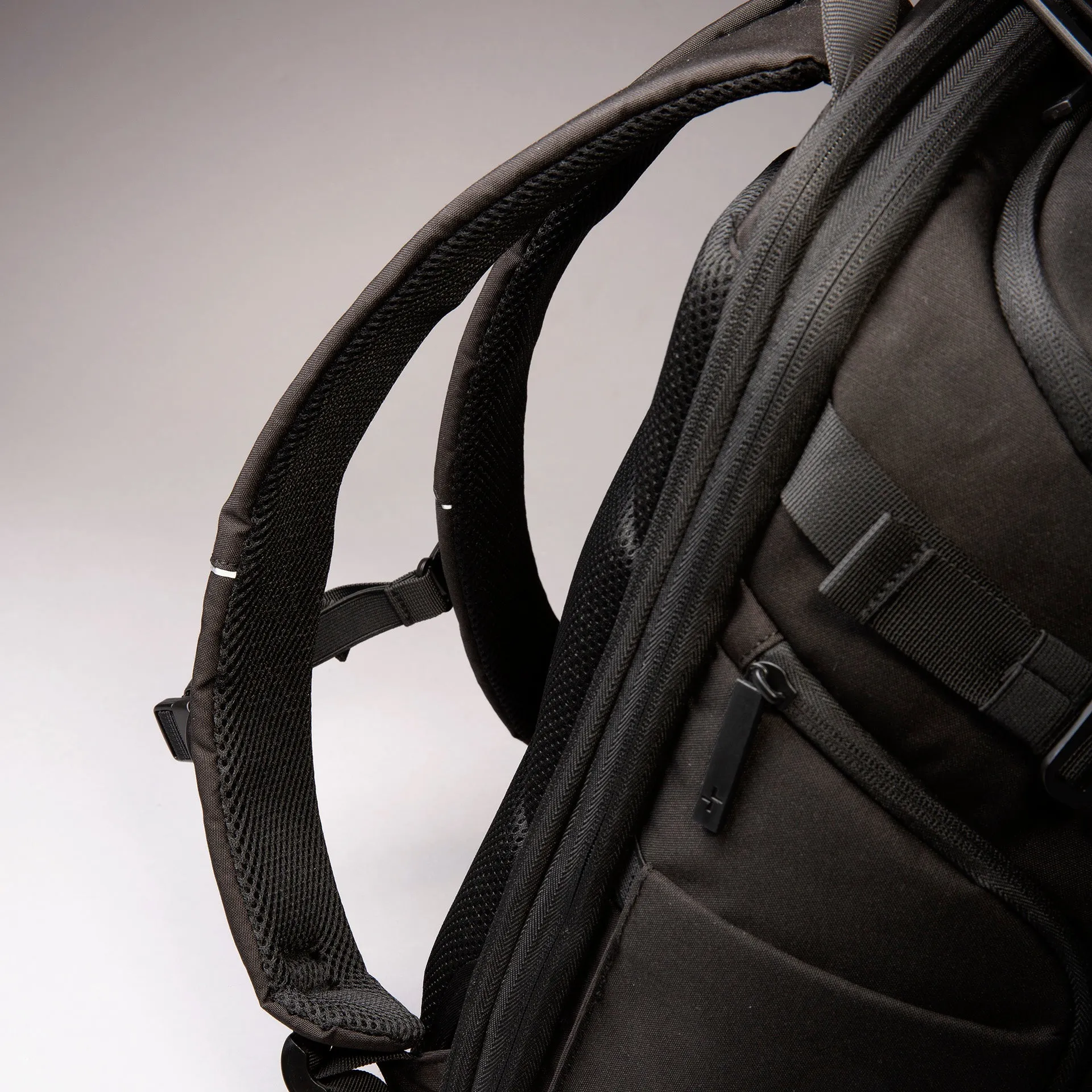 The 5 Continents Backpack